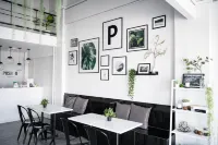 Posh 41 Các khách sạn ở Phutthamonthon