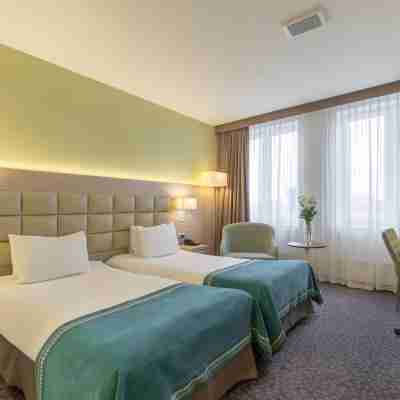 Nesterov Plaza Hotel Rooms