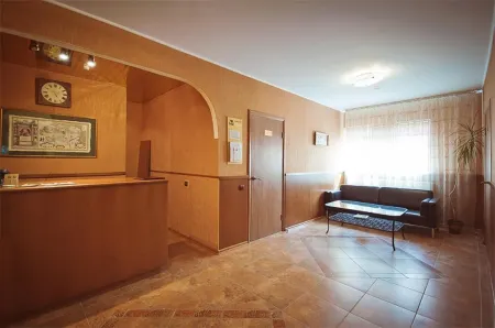 Одиссея Отели рядом с достопримечательностью «Памятник генералу Василию Маргелову»