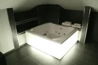 Hotel Indiana Hotels in Pinto