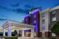 Holiday Inn Express & Suites DUMAS by IHG Hotels in Dumas
