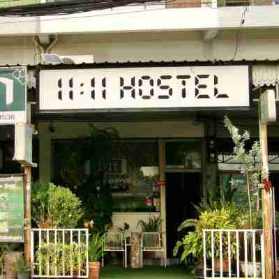 11:11 Hostel Hotel Exterior
