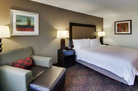 Holiday Inn Express & Suites LANCASTER-LITITZ by IHG