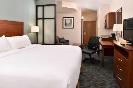 Holiday Inn Express & Suites ST Marys