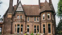 Holiday Inn Express Dunfermline Hotels in Kelty
