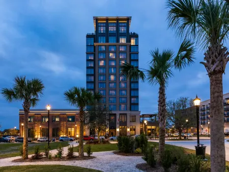 Thompson Savannah, Part of Hyatt