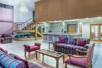Days Inn & Suites by Wyndham Logan Hotels in Logan
