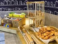 Ibis Budget Saint-Malo Centre - parcheggio