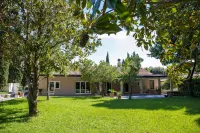 La Tenuta di Rocca Bruna Country Resort Hotel in zona Parco degli Acquedotti di Gallicano