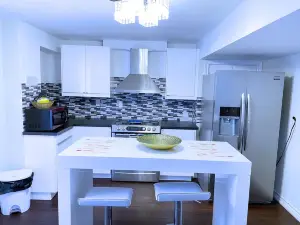 Welcome to Premium Living Place / 2 Bedrooms Suite