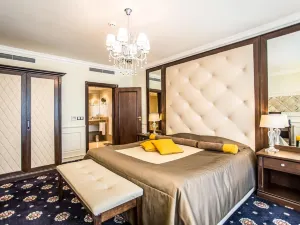 Hotel Palace Marina Dinevi