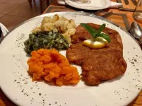 Schuetzenhaus Guesthouse - sarapan