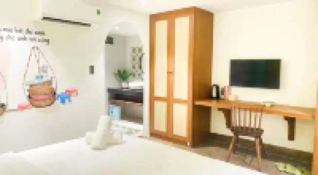 蘇傑霍特爾峴港