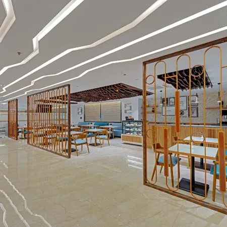 Click Hotel Shamshabad - Hyderabad Airport Отели рядом с достопримечательностью «Конгресс-центр MS в Хайдарабаде»