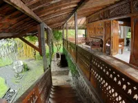 Hills Joglo Villa Hotels in Ungaran