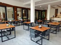 Seventeen Hotel - 2-Star