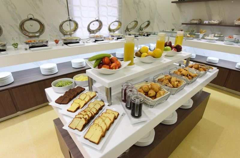 Ramada by Wyndham Downtown Beirut photo 5
