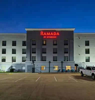 Ramada by Wyndham Burkburnett / Wichita Falls