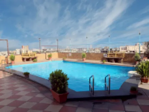 Lords Plaza Surat Hotéis em Surat