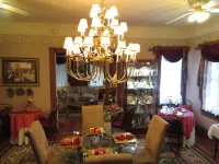 Peace & Plenty Inn Bed and Breakfast Downtown St Augustine-Adults Only - breakfast