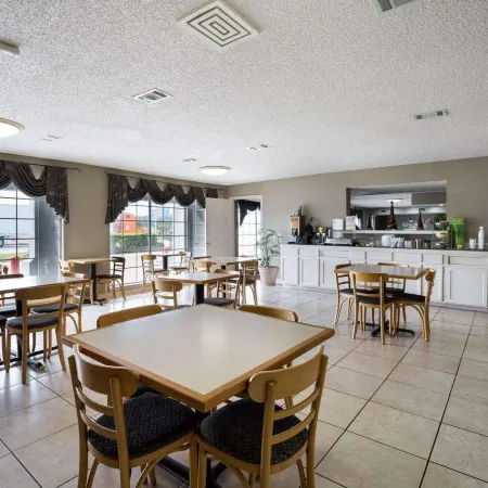 Quality Inn Clute Freeport