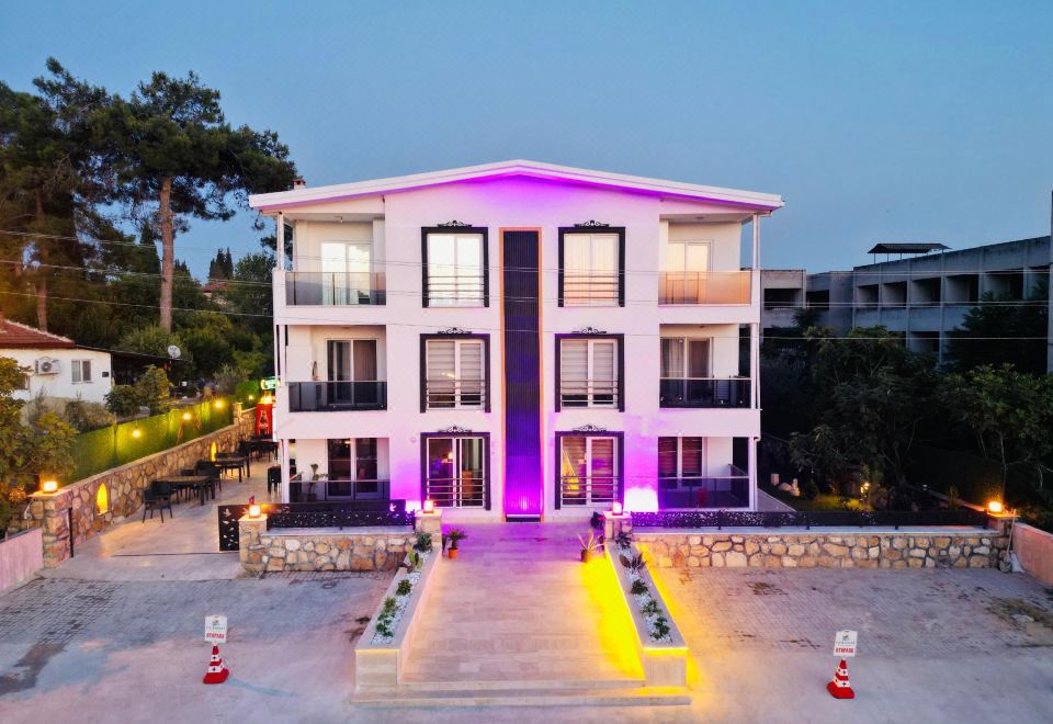 hotel overview picture