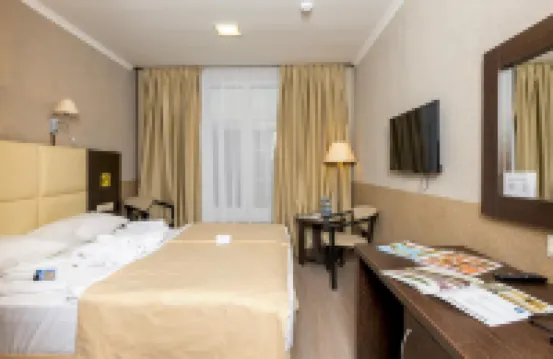 Elisa Inn Hotel โรงแรมใน