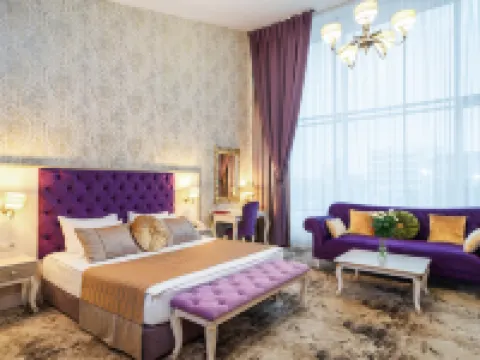 Mayak Korpus Irtyish Hotel オムスクのホテル