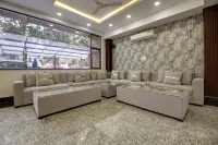 Hotel la Mirage Noida - bar