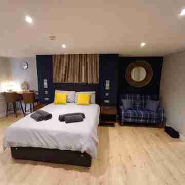 The Old Warehouse Ely Rooms