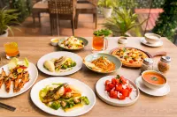 Holitel Anjuna Goa - Breakfast