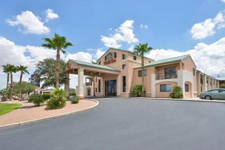 Best Western Plus Kings Inn Suites