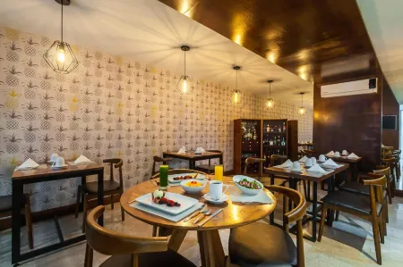 Fch Hotel Expo Adults Only Отели в г. Гвадалахара