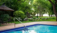 Riverside Sun - Pools