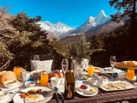 The Himalayan Tyangboche - Desayuno