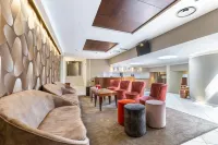 Aston Hotel - parking