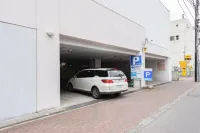 Court Hotel Asahikawa - parcheggio