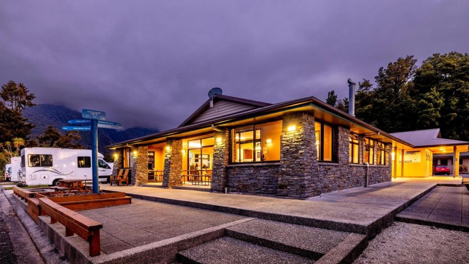 Fox Glacier Top 10 Holiday Park