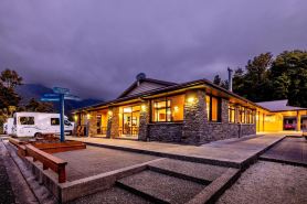 Fox Glacier Top 10 Holiday Park
