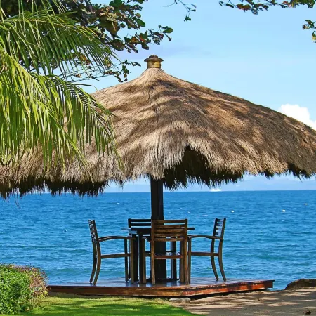 Vida Homes Condo Resort Dauin