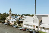 Ramada Hotel & Suites by Wyndham Ballina Byron - parking