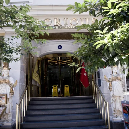 Glorious Hotel Отели рядом с достопримечательностью «Станция метро Aksaray»