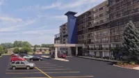 Best Western Rochelle Inn  Suites near DeKalb - parking