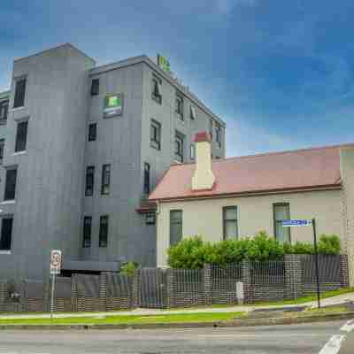 Gladius Hotel & Suites – Parramatta, Sydney Hotel Exterior