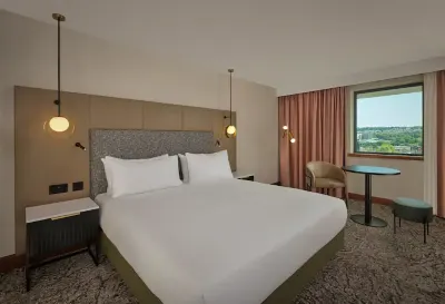 Doubletree by Hilton Sheffield City Hotels near Cutlers' Hall Hospitality