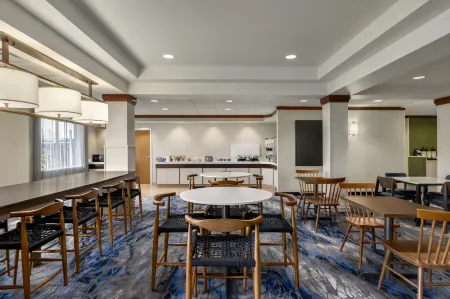 Fairfield Inn & Suites Springdale