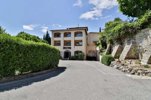 Le Floréal Hotels in Vence