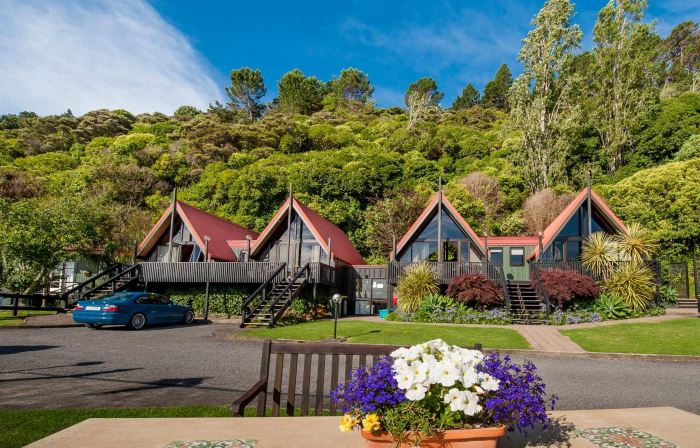 Coastal Motor Lodge