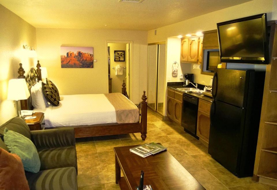 1. Sedona S..