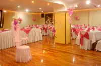 Hotel Fernando Plaza - 3-Star